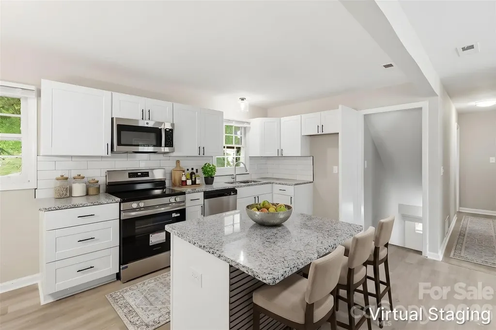 361 Sleepy Hollow Road Charlotte NC 28217