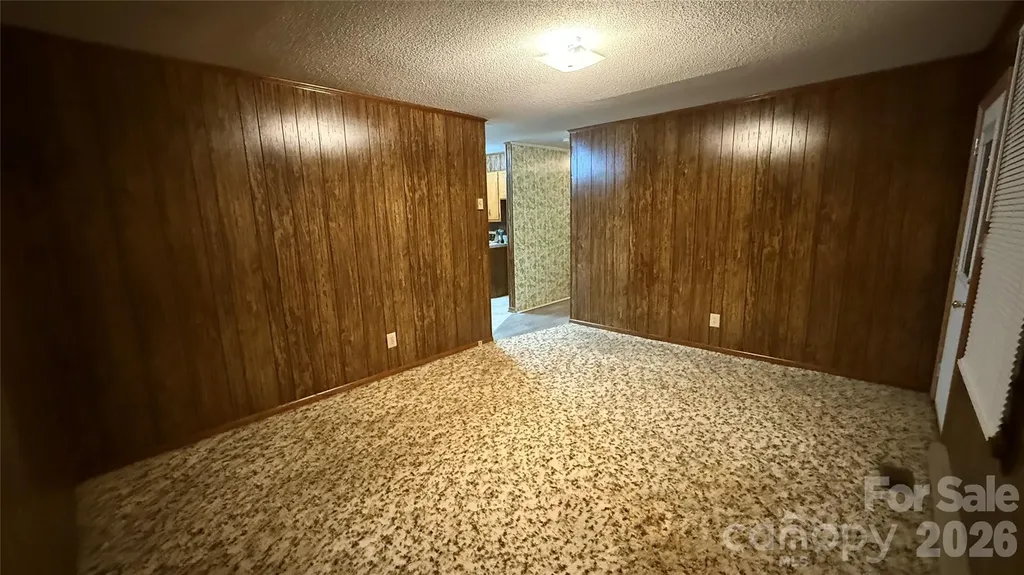 4072 Beach Road Hudson NC 28638