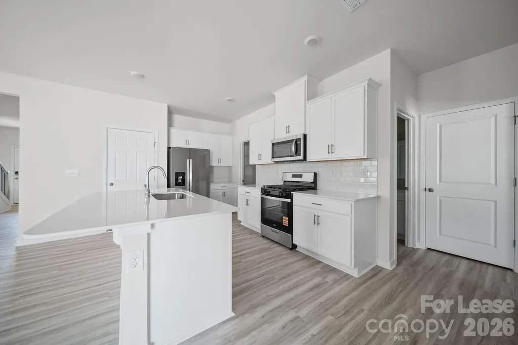 10105 Dancing Crane Way Charlotte NC 28215