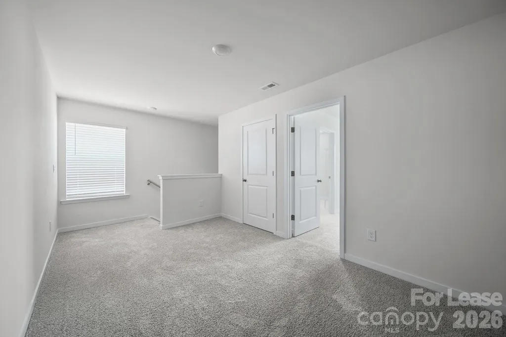 10105 Dancing Crane Way Charlotte NC 28215