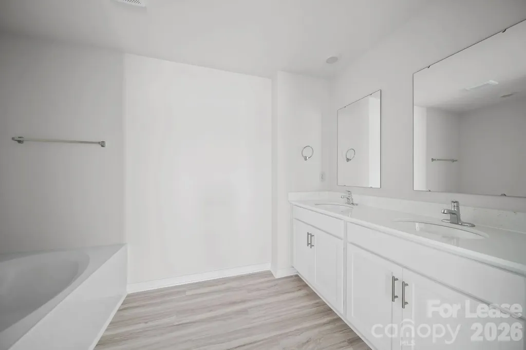 10105 Dancing Crane Way Charlotte NC 28215
