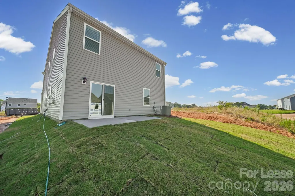 10105 Dancing Crane Way Charlotte NC 28215