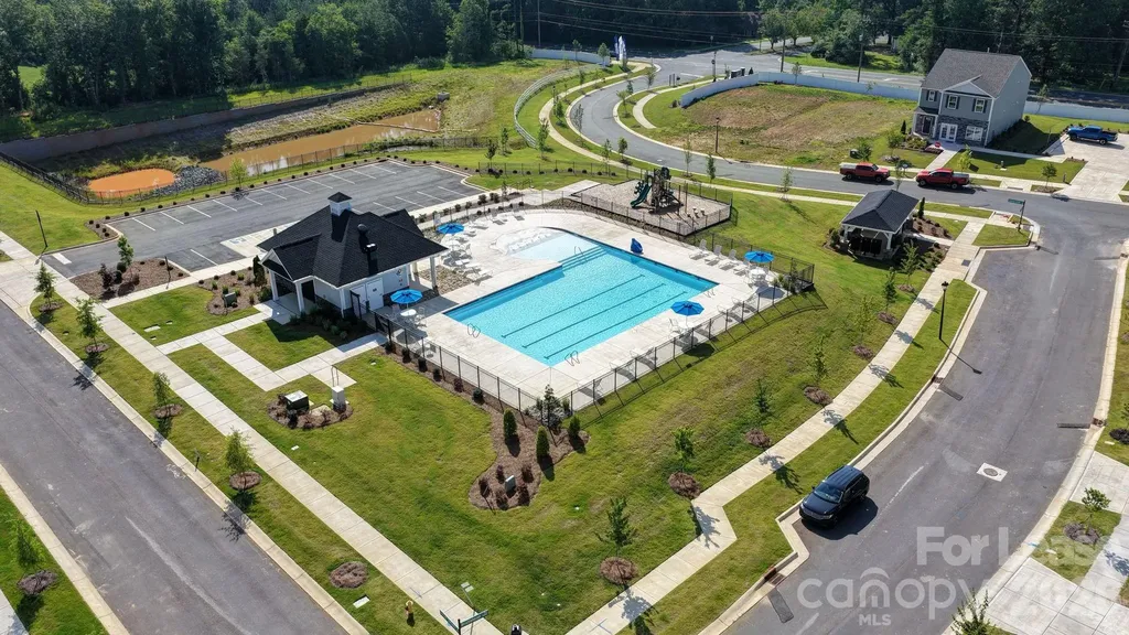 10105 Dancing Crane Way Charlotte NC 28215