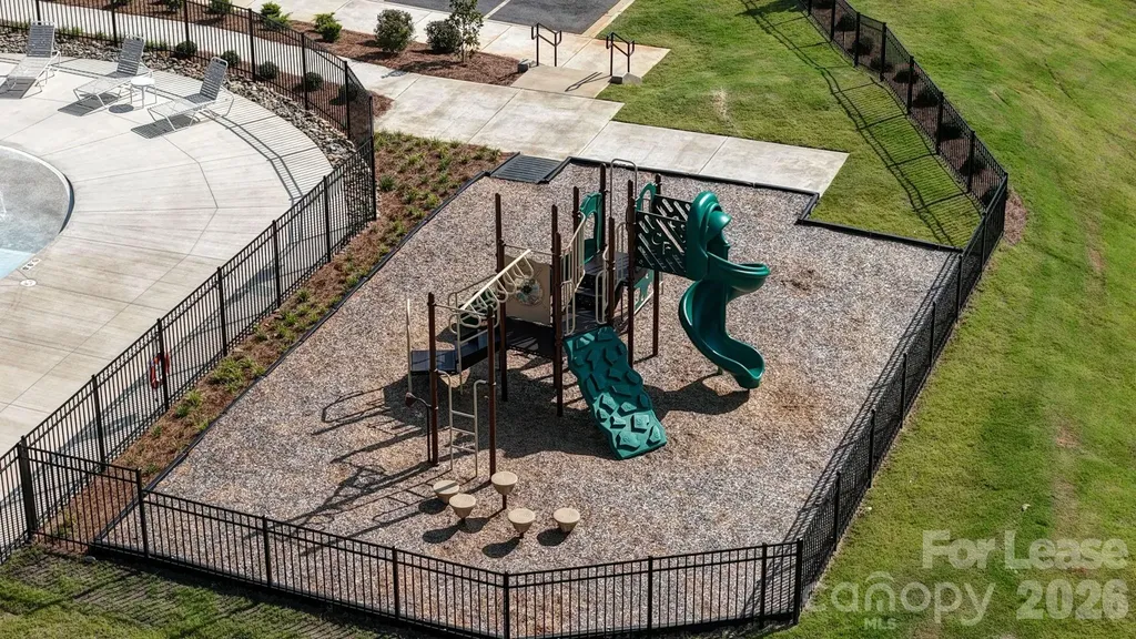 10105 Dancing Crane Way Charlotte NC 28215