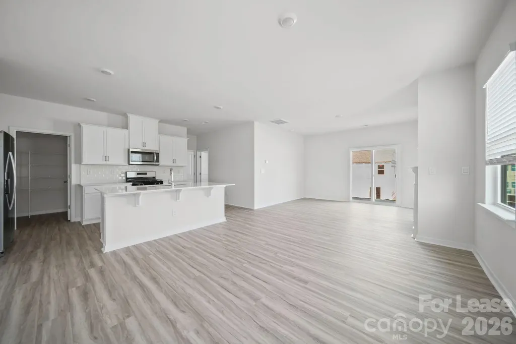 10105 Dancing Crane Way Charlotte NC 28215