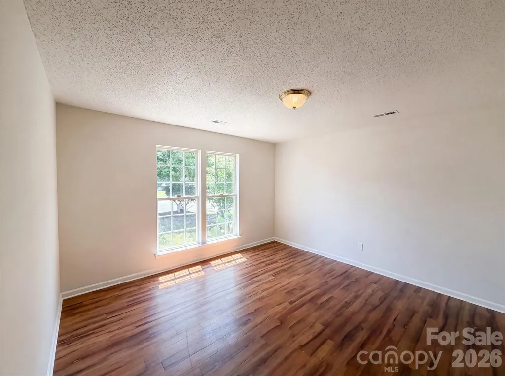 6318 Whispering Brook Court Charlotte NC 28216