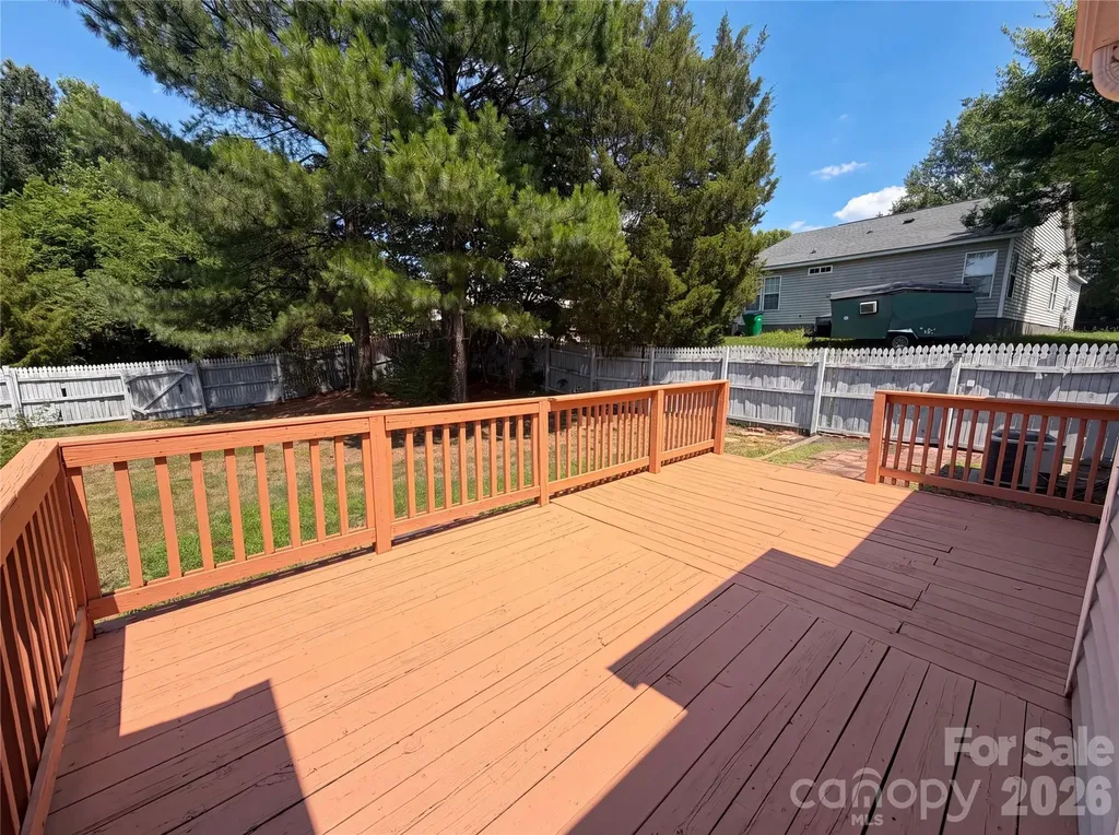 6318 Whispering Brook Court Charlotte NC 28216