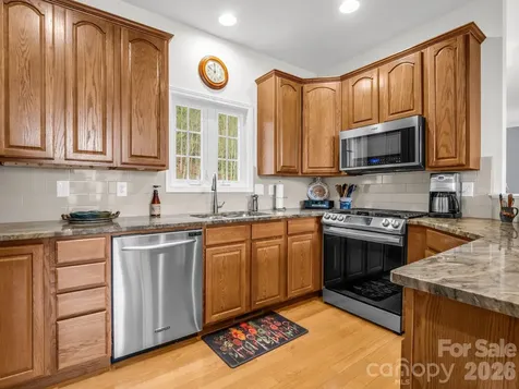29 Spring Heights Court Hendersonville NC 28791