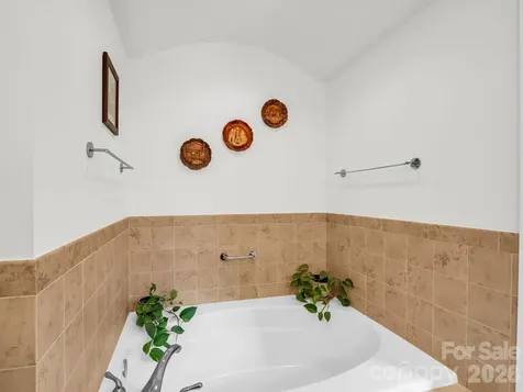 29 Spring Heights Court Hendersonville NC 28791