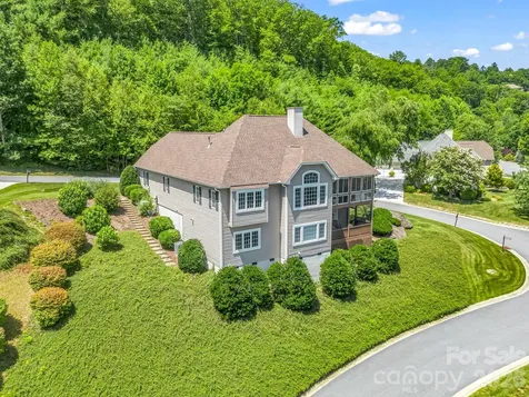 29 Spring Heights Court Hendersonville NC 28791