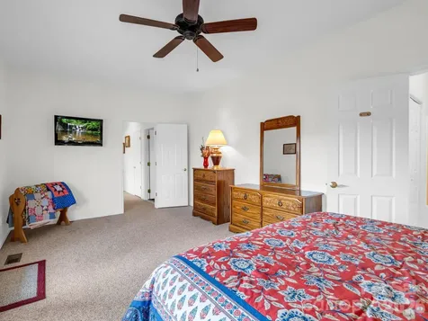 29 Spring Heights Court Hendersonville NC 28791