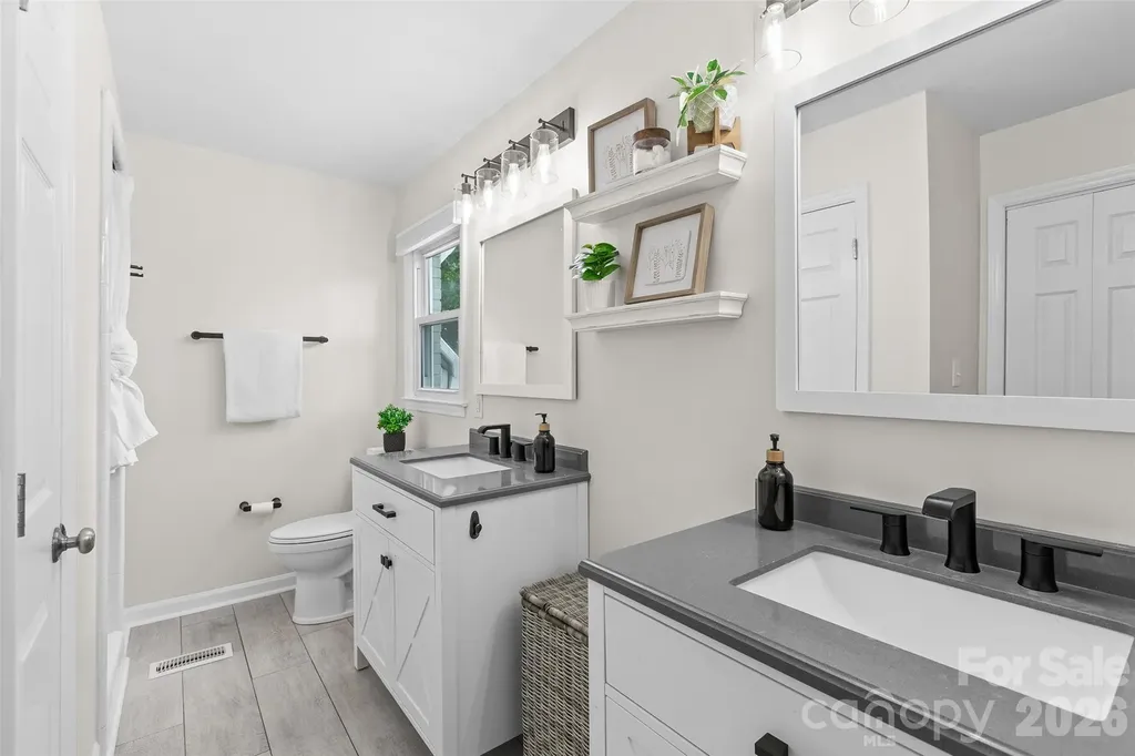 175 Woodstream Circle Mooresville NC 28117