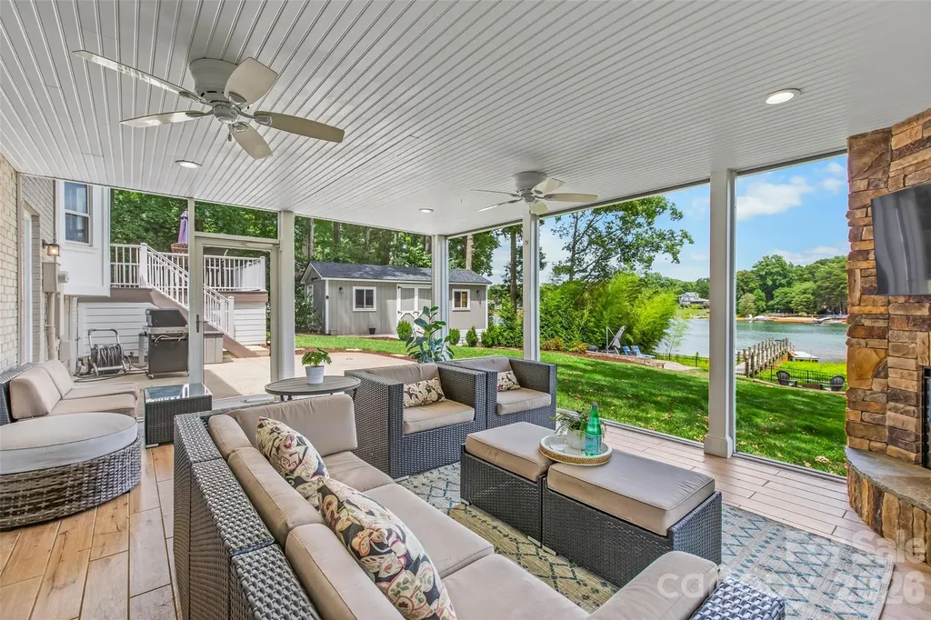175 Woodstream Circle Mooresville NC 28117