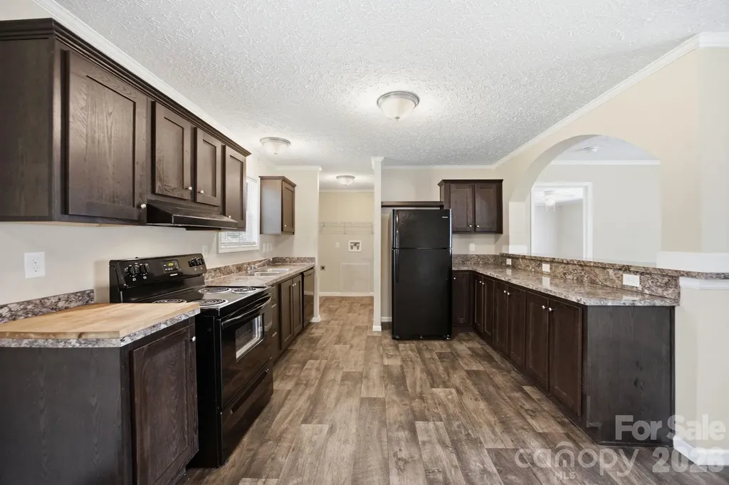 988 Mount Ulla Highway Mooresville NC 28115