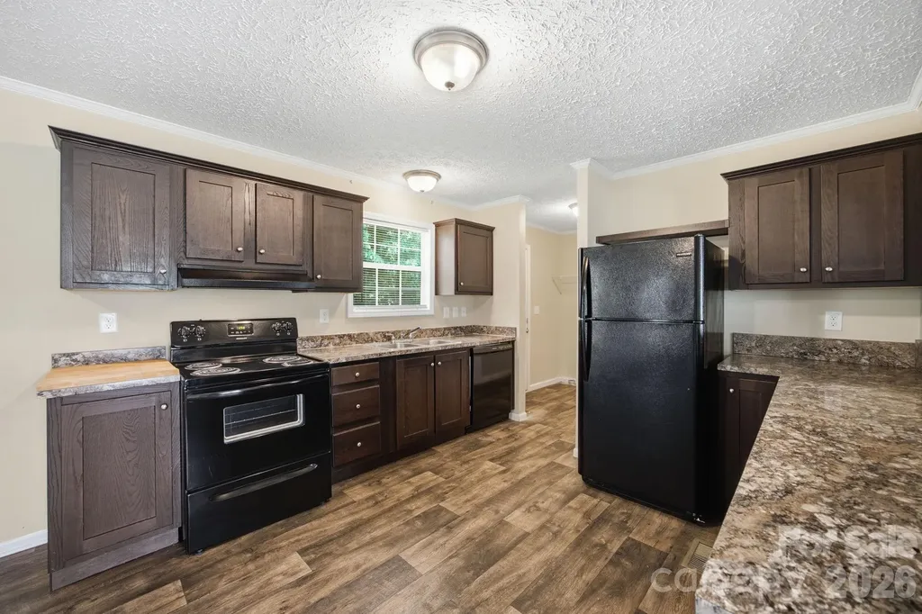 988 Mount Ulla Highway Mooresville NC 28115