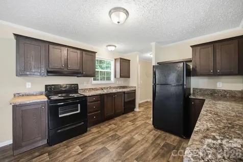 988 Mount Ulla Highway Mooresville NC 28115