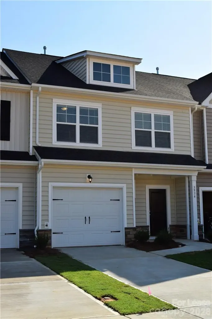 3934 Townes Boulevard Sherrills Ford NC 29682