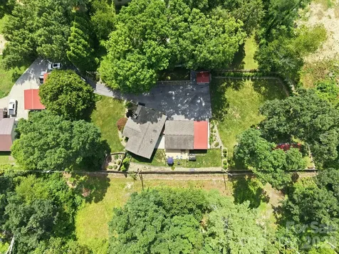 220 Bradshaw Avenue Hendersonville NC 28792