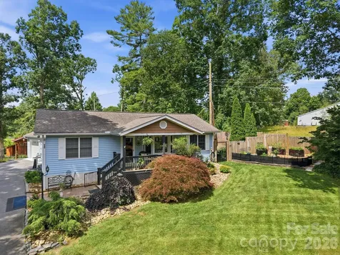 220 Bradshaw Avenue Hendersonville NC 28792