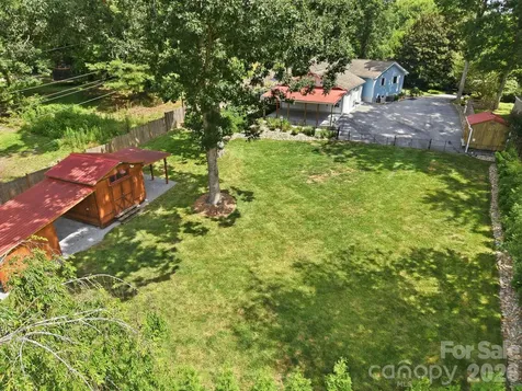 220 Bradshaw Avenue Hendersonville NC 28792