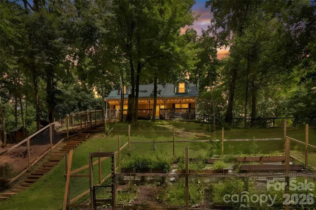 46 Michele Lane Leicester NC 28748