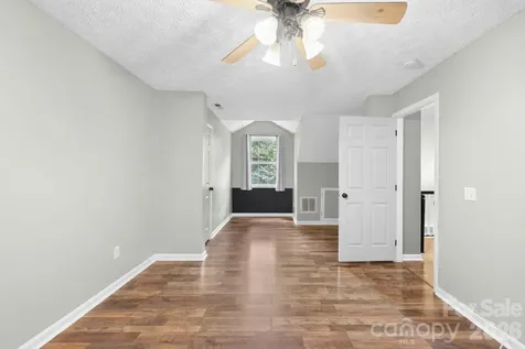 46 Michele Lane Leicester NC 28748