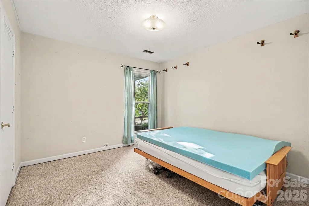 243 Vista Grande Circle Charlotte NC 28226