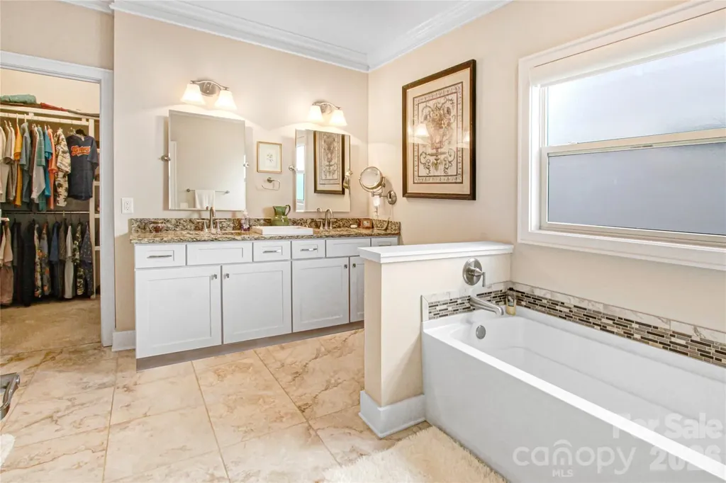 362 Windstone Drive Fletcher NC 28732