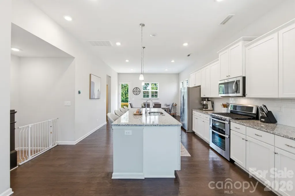 9348 Ainslie Downs Street Charlotte NC 28273