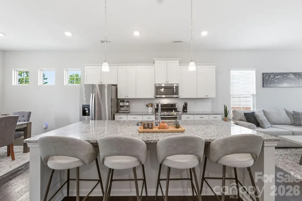 9348 Ainslie Downs Street Charlotte NC 28273