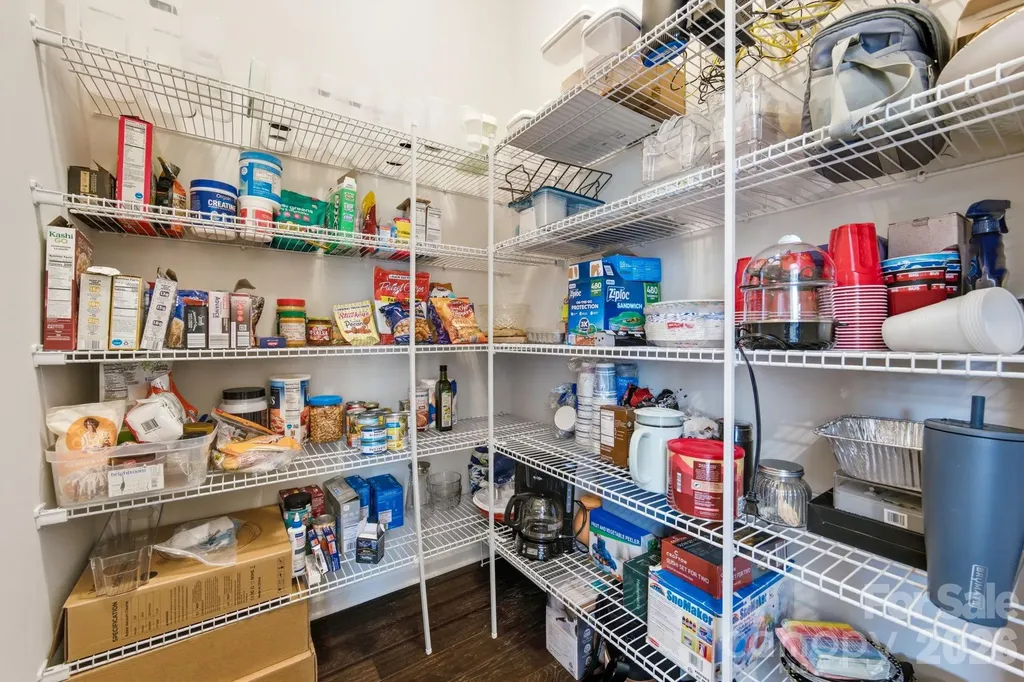 9348 Ainslie Downs Street Charlotte NC 28273