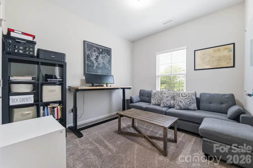9348 Ainslie Downs Street Charlotte NC 28273