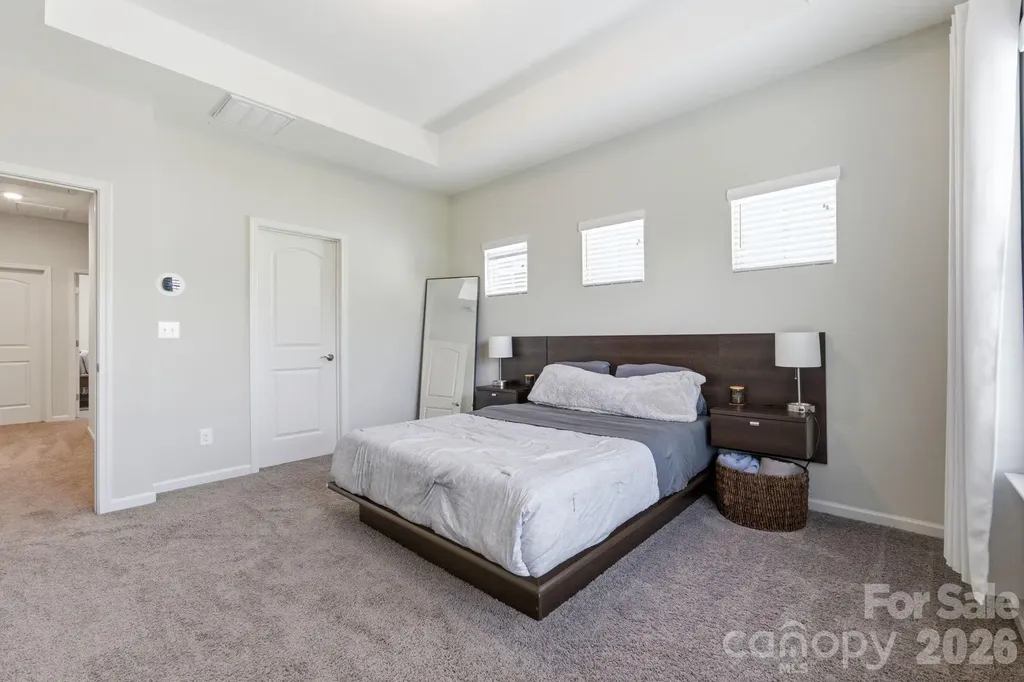 9348 Ainslie Downs Street Charlotte NC 28273