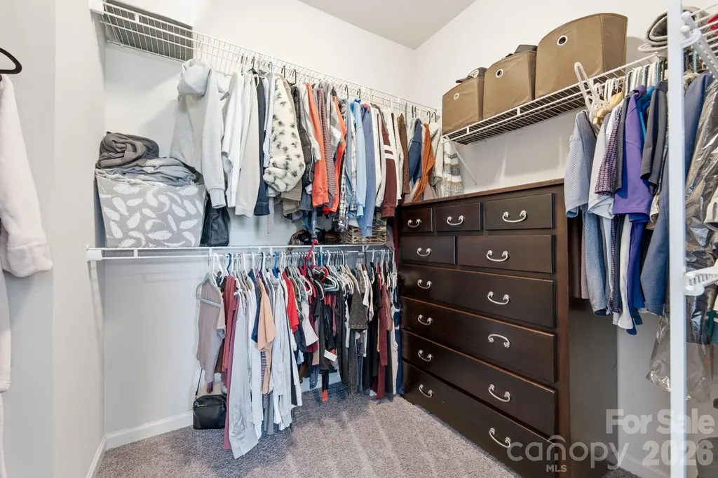 9348 Ainslie Downs Street Charlotte NC 28273