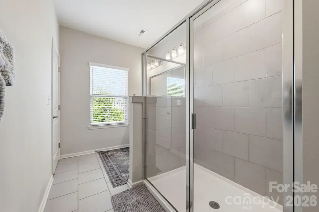 9348 Ainslie Downs Street Charlotte NC 28273