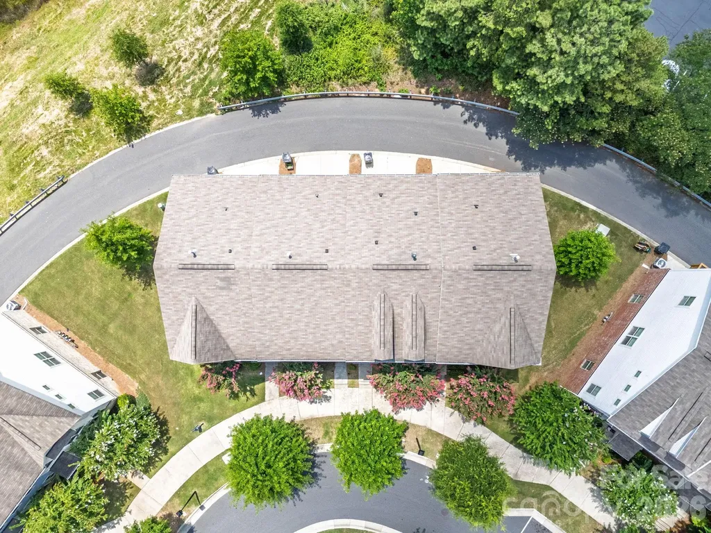 9348 Ainslie Downs Street Charlotte NC 28273