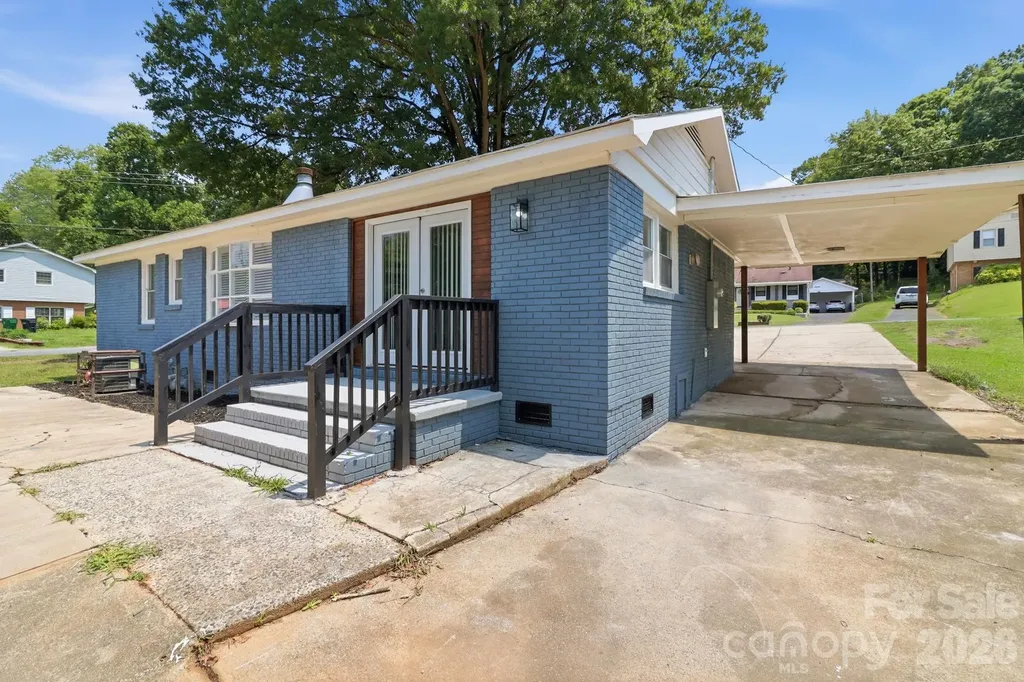 4800 Westridge Drive Charlotte NC 28208