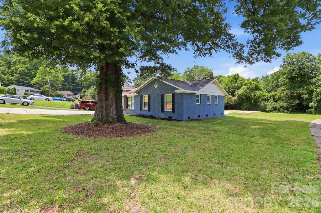 4800 Westridge Drive Charlotte NC 28208