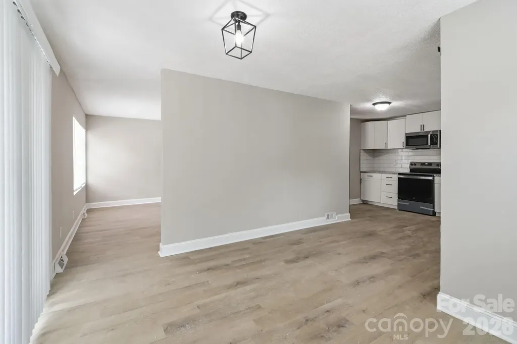 4800 Westridge Drive Charlotte NC 28208