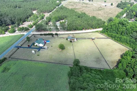 1132 Sandhills Vfd Road Jefferson SC 29718