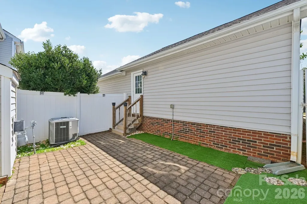 20524 Harbor View Drive Cornelius NC 28031