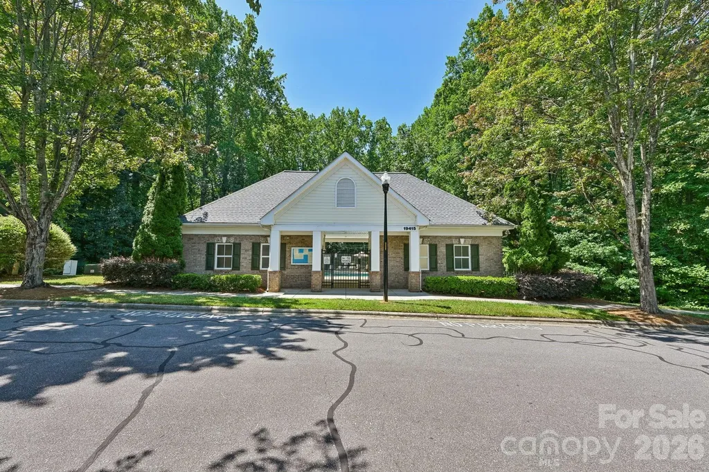 20524 Harbor View Drive Cornelius NC 28031