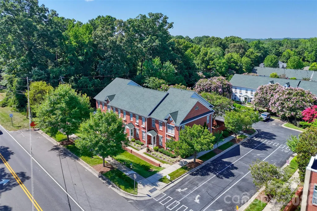 432 Park Square Place Matthews NC 28105