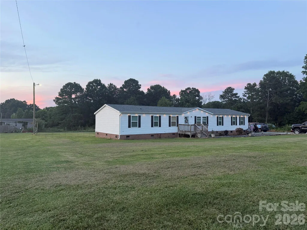 4421 Canal Road Marshville NC 28103
