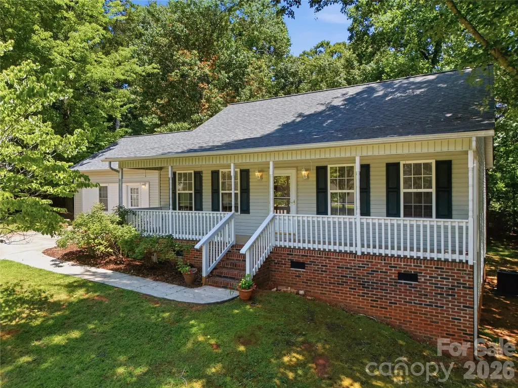 147 Valley Glen Drive Troutman NC 28166