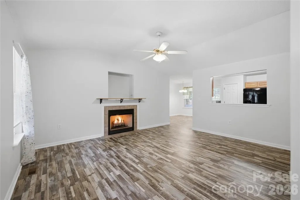 147 Valley Glen Drive Troutman NC 28166
