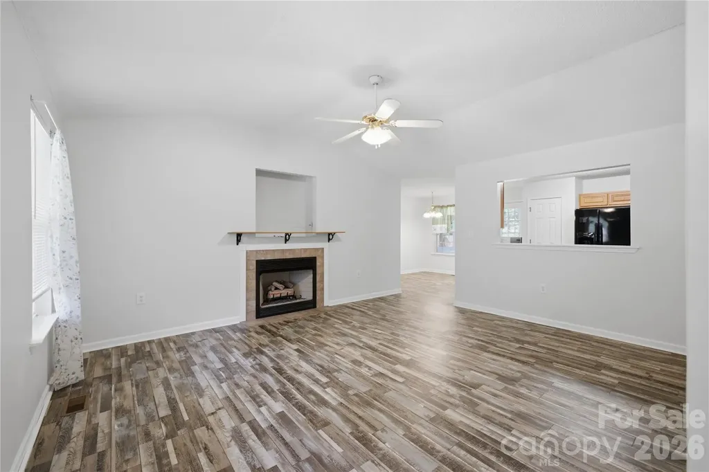 147 Valley Glen Drive Troutman NC 28166