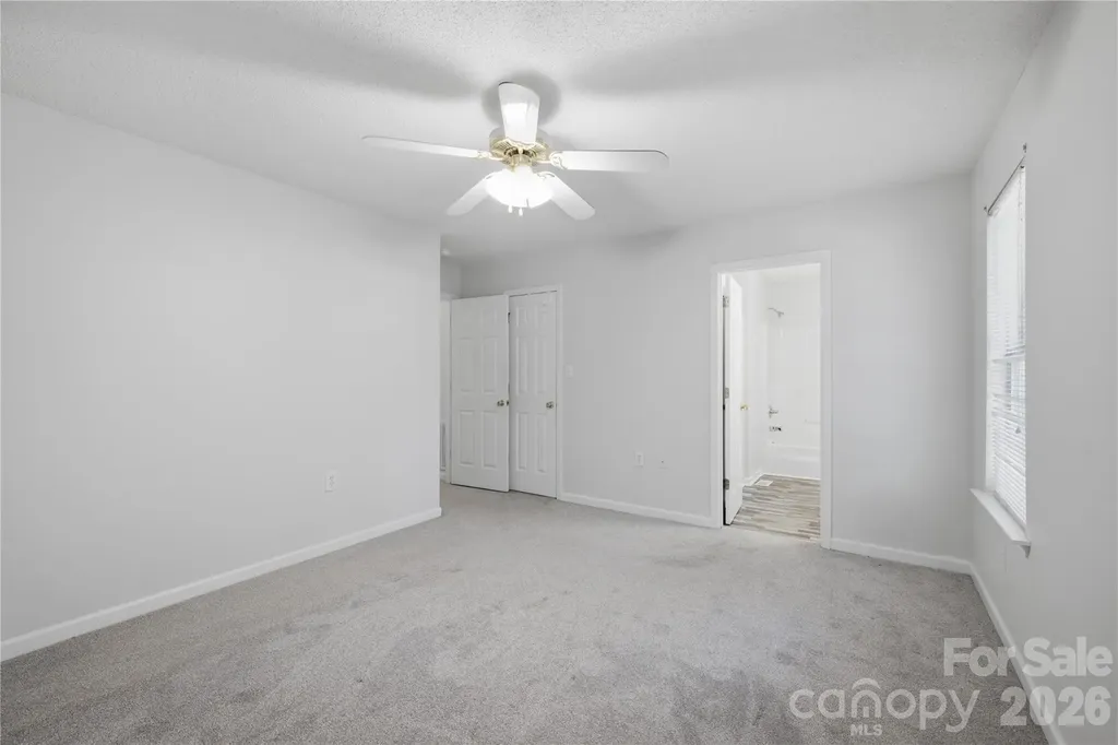 147 Valley Glen Drive Troutman NC 28166