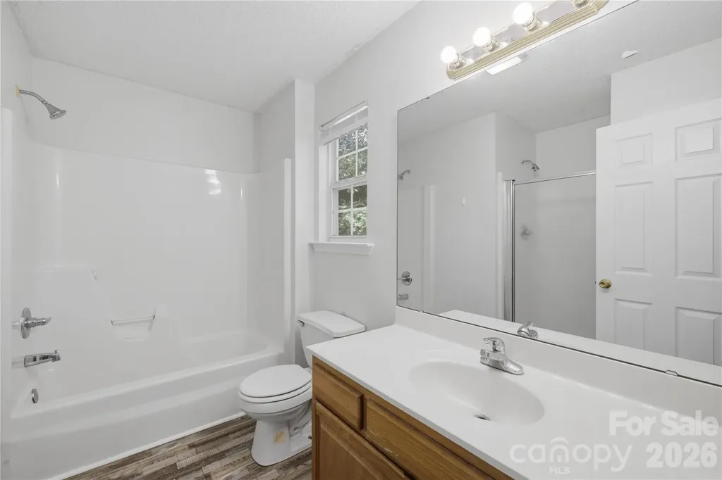 147 Valley Glen Drive Troutman NC 28166
