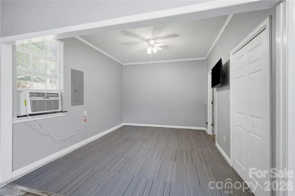 147 Valley Glen Drive Troutman NC 28166
